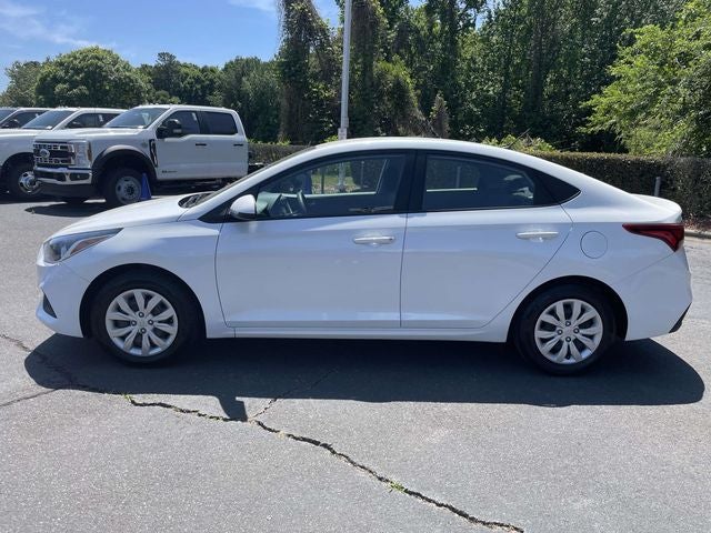 2022 Hyundai Accent SE