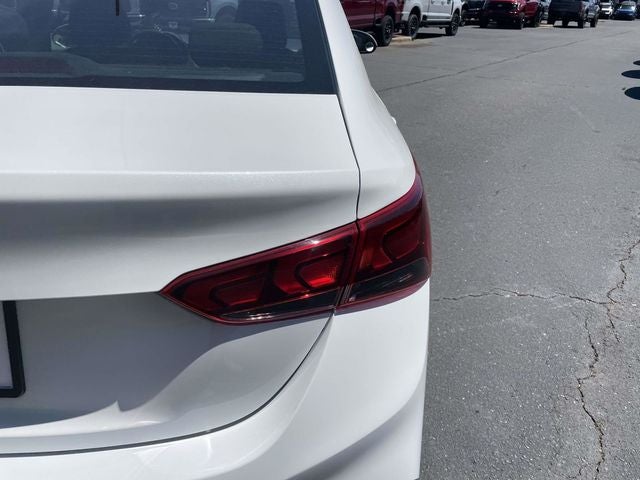 2022 Hyundai Accent SE