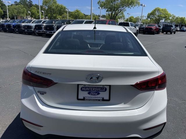 2022 Hyundai Accent SE