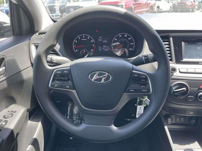 2022 Hyundai Accent SE