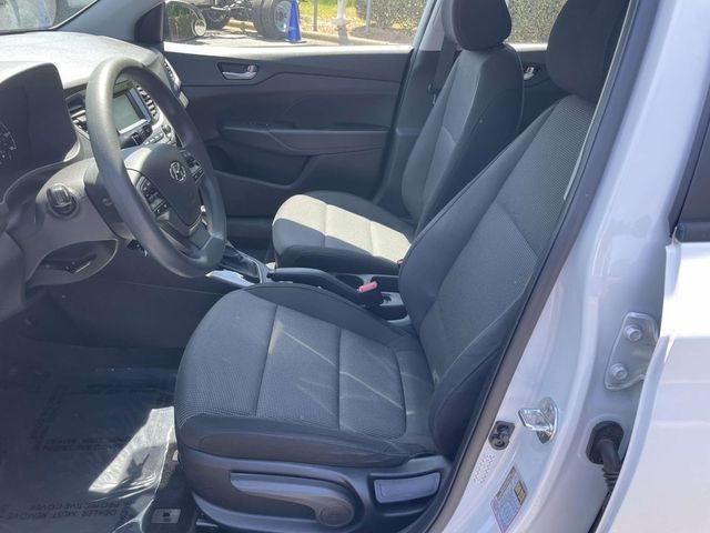 2022 Hyundai Accent SE