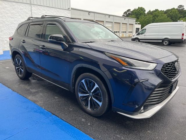 2022 Toyota Highlander XSE