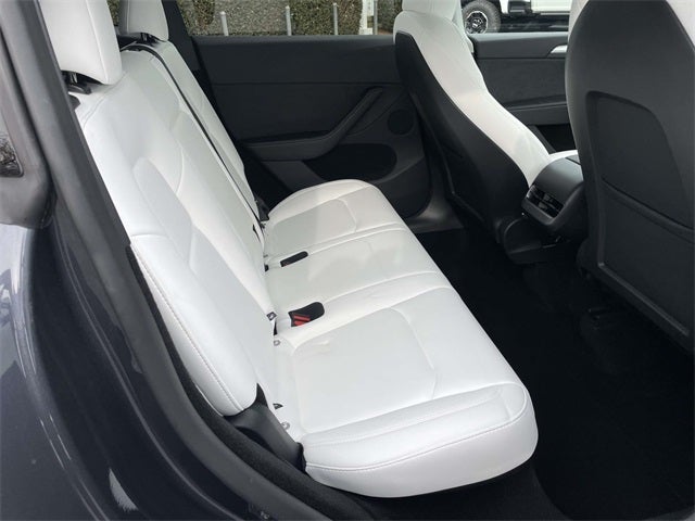 2025 Tesla Model Y Long Range