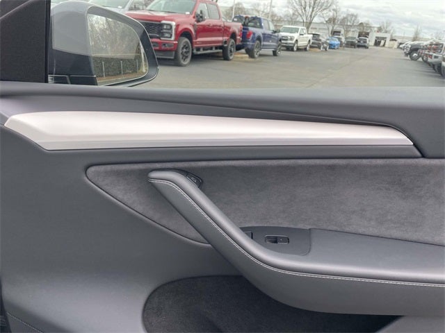 2025 Tesla Model Y Long Range