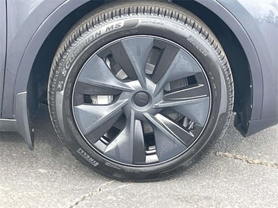 2025 Tesla Model Y Long Range