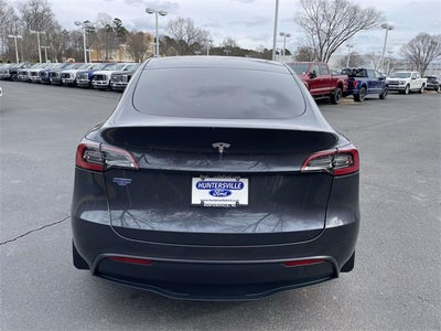 2025 Tesla Model Y Long Range