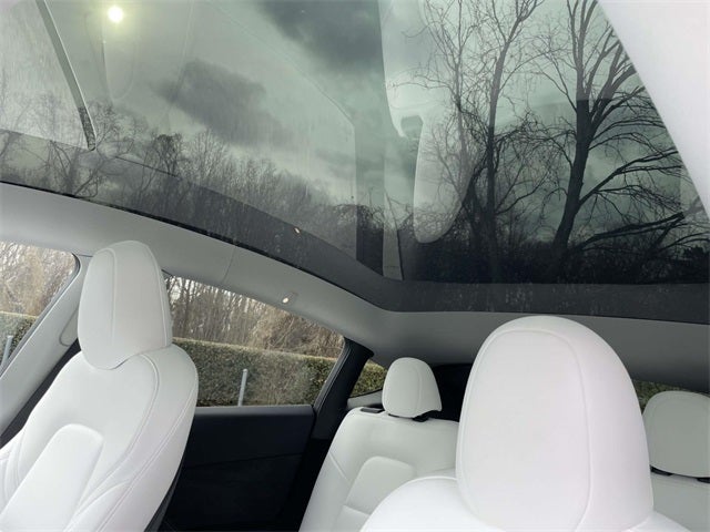 2025 Tesla Model Y Long Range