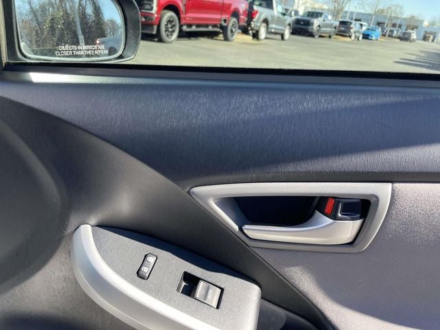 2014 Toyota Prius Two