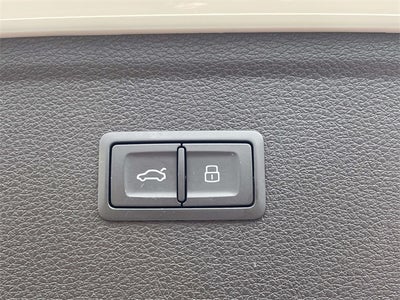 2024 Audi Q5 40 Premium quattro