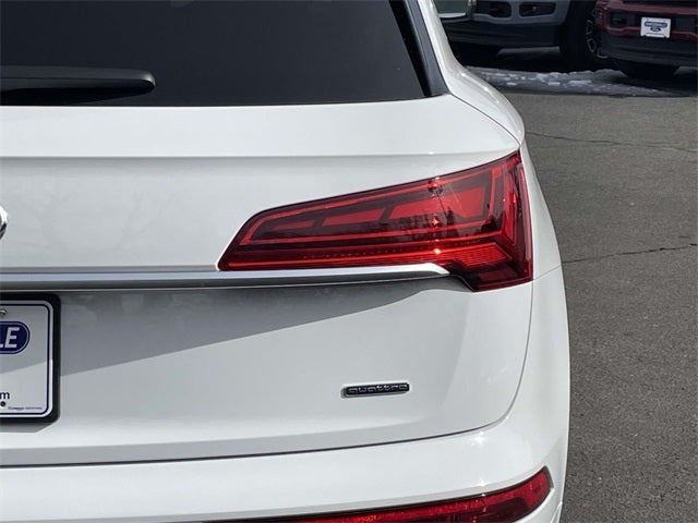 2024 Audi Q5 40 Premium quattro