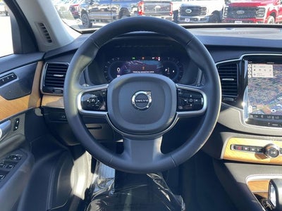 2025 Volvo XC90 B6 Plus 7-Seater