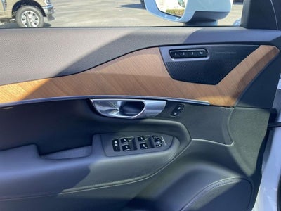 2025 Volvo XC90 B6 Plus 7-Seater